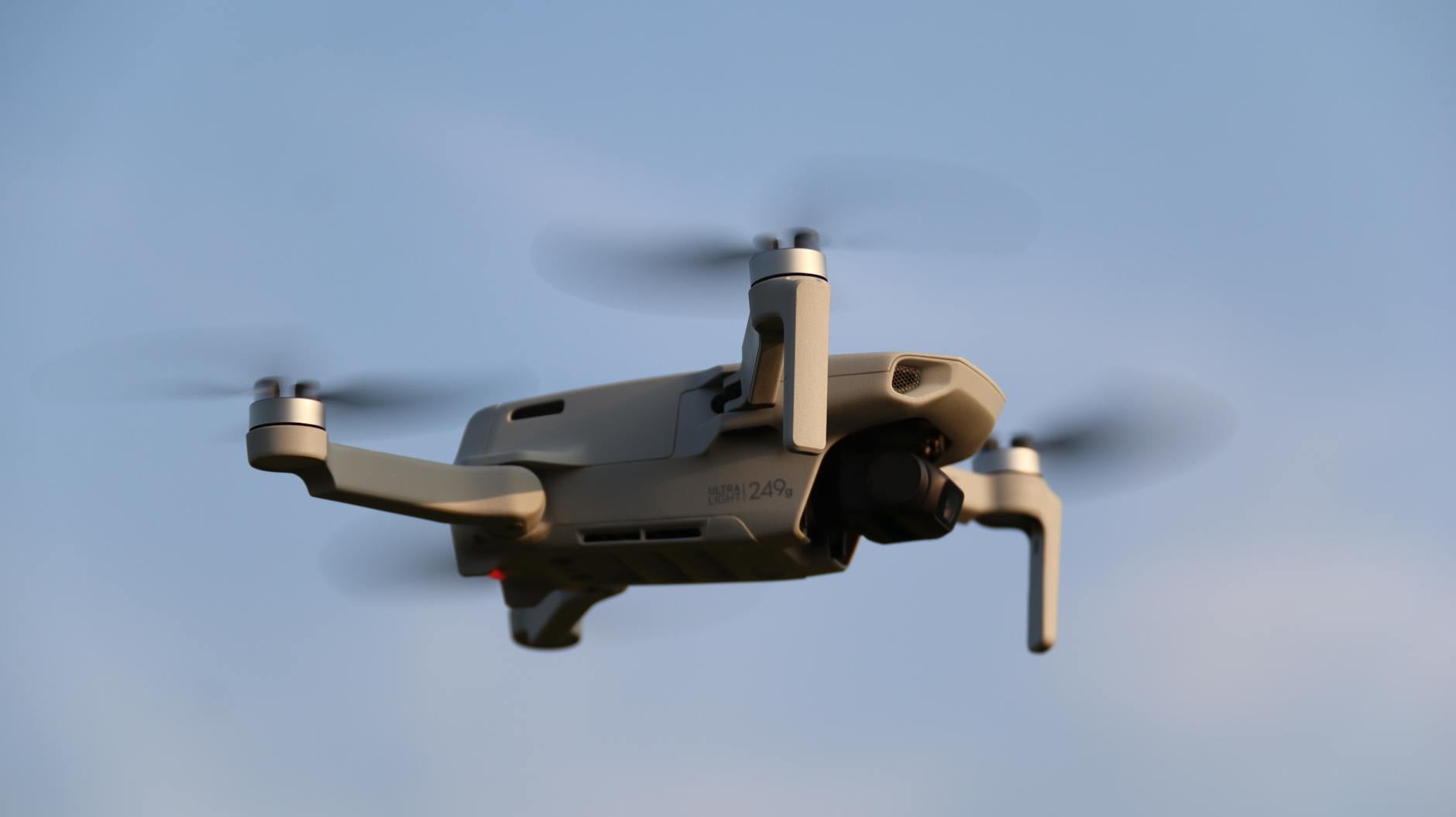 DJI Mini 4 Pro review análisis: ¿Vale 759€? Descúbrelo — FlyDrones.es